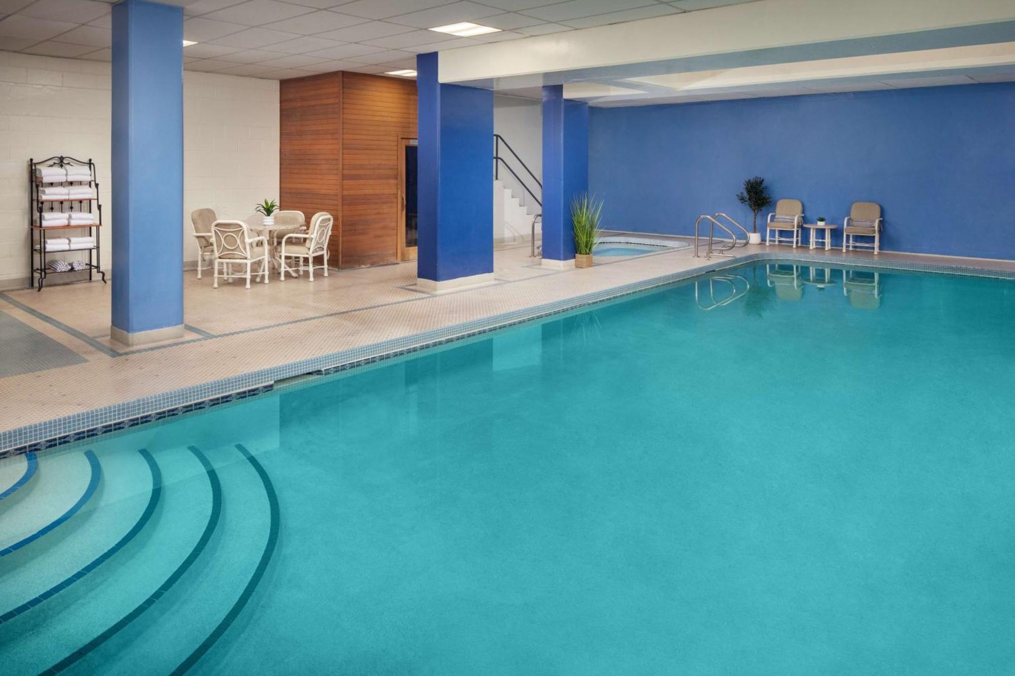 מלון Hilton Chicago/נורת'ברוק מראה חיצוני תמונה