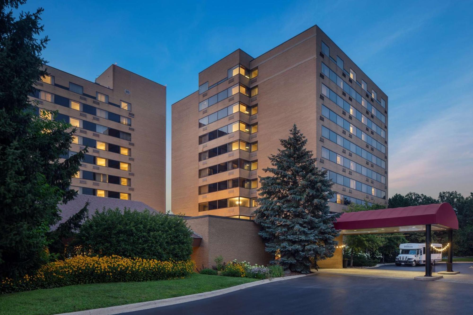 מלון Hilton Chicago/נורת'ברוק מראה חיצוני תמונה